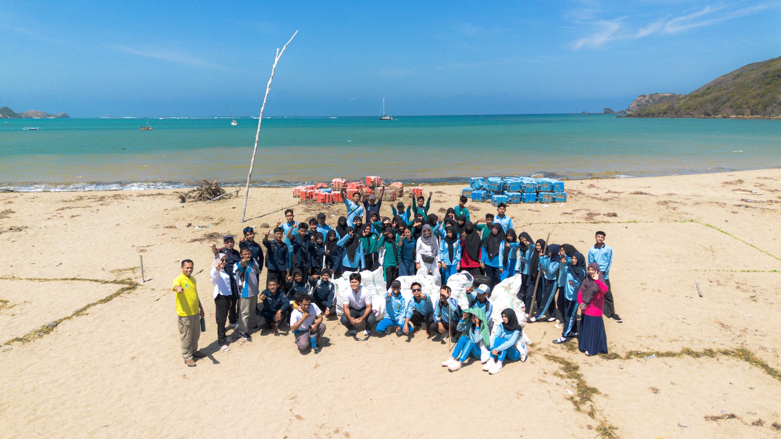 INSPIRASI alum Lalu Irfan Hadimi, includes six young changemakers from Cambodia, Timor-Leste, and Indonesia.