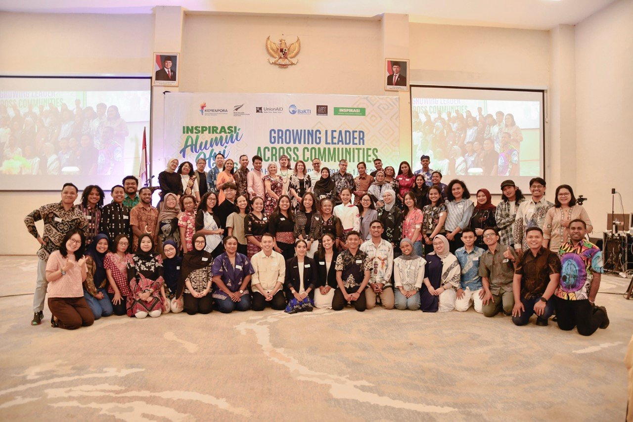 foto bersama alumni hui
